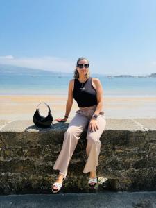 697696775: Chica busca chico en Orense