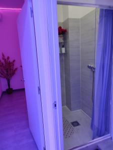 931942026: Chica busca chico en Barcelona