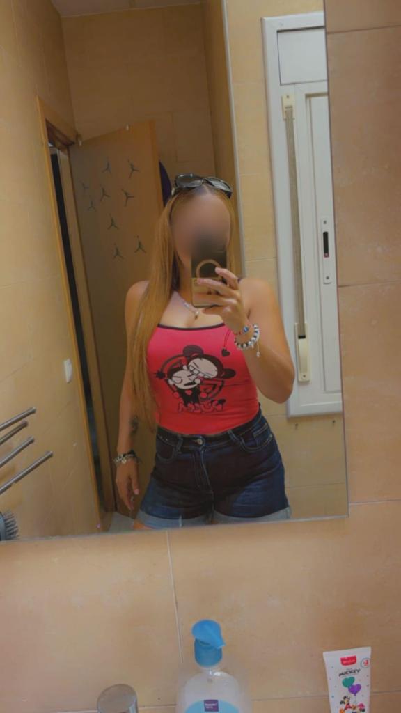 722420936: Chica busca chico en La Coruña