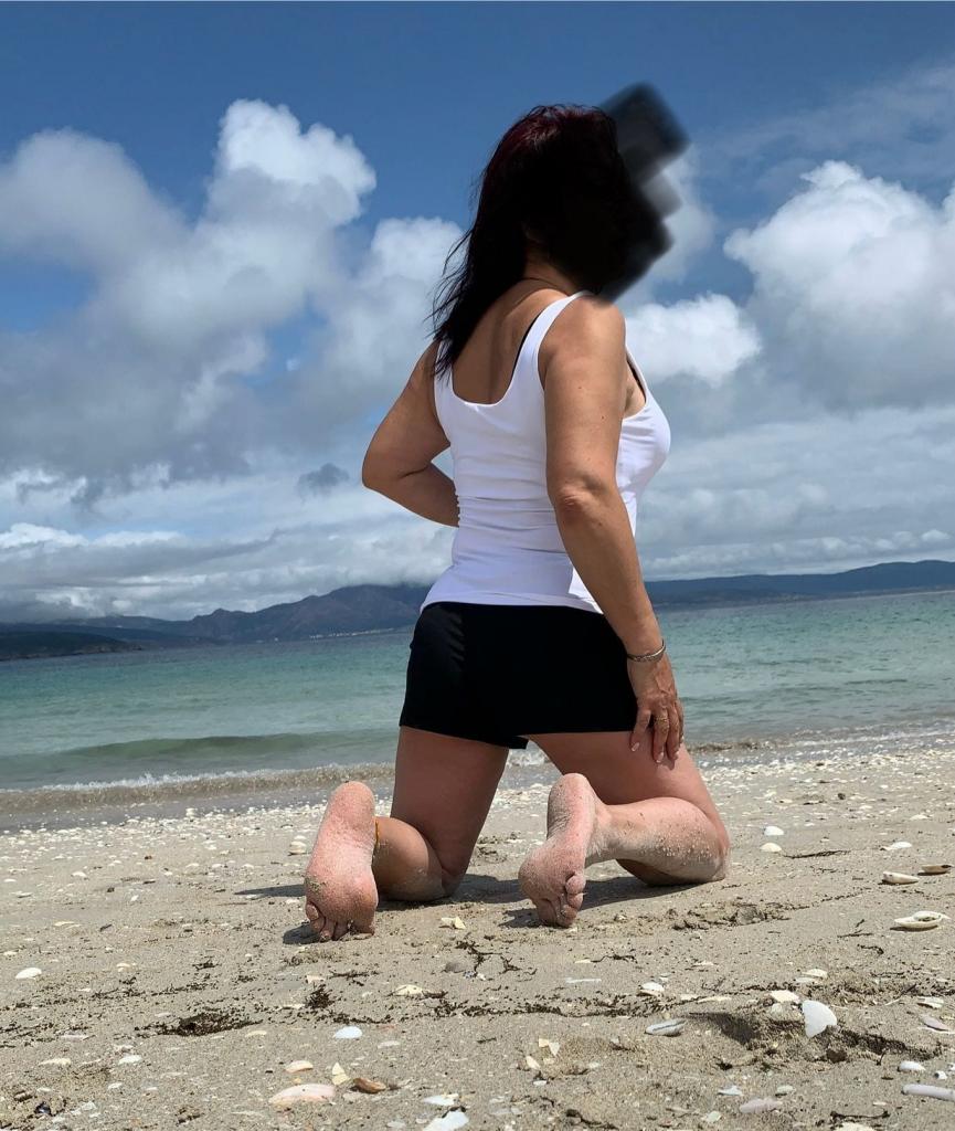 641856956: Chica busca chico en La Coruña