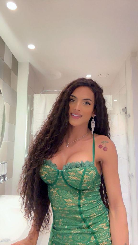 671646314: Travesti en Barcelona