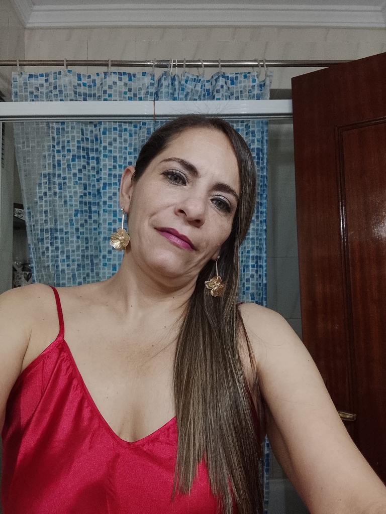 612210519: Chica busca chico en Córdoba