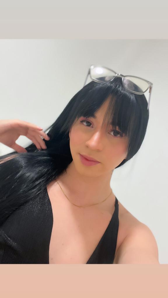 632901392: Travesti en León