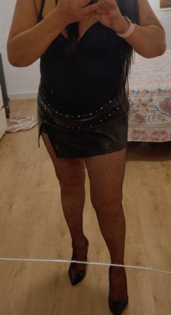 623432123: Chica busca chico en Asturias