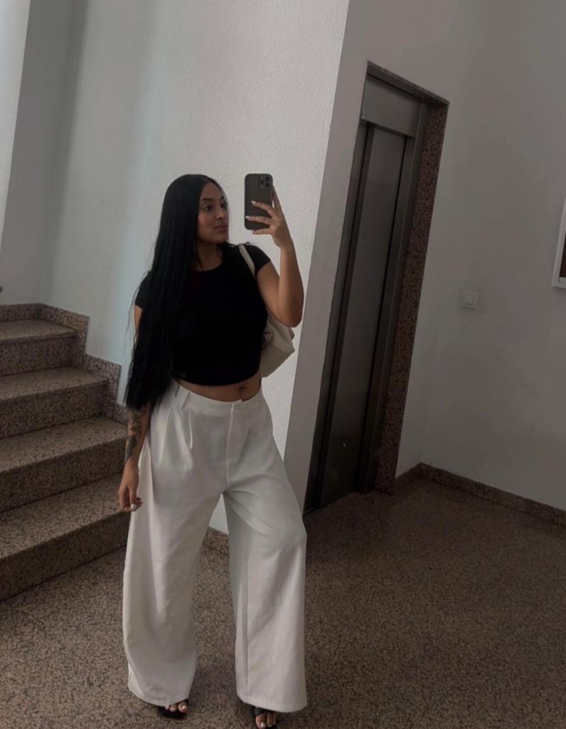 643234685: Chica busca chico en Soria