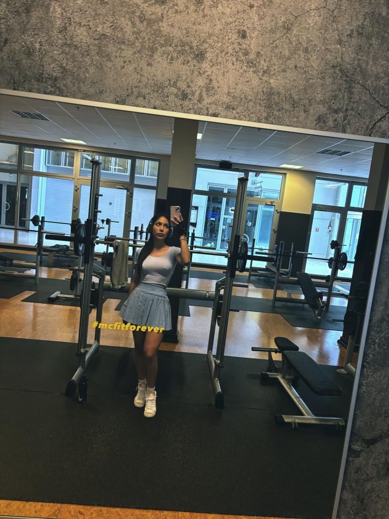 674048976: Transexual en Barcelona