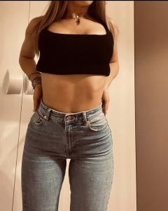 603973981: Chica busca chico en Barcelona