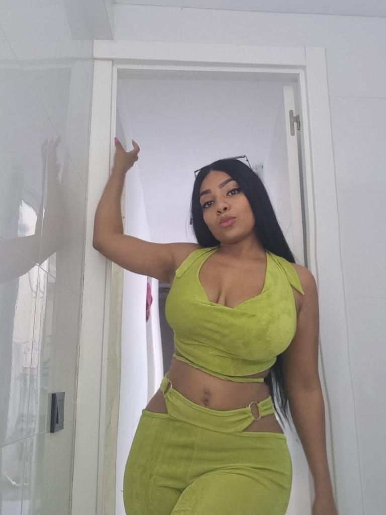 Chica busca chico en Madrid: 