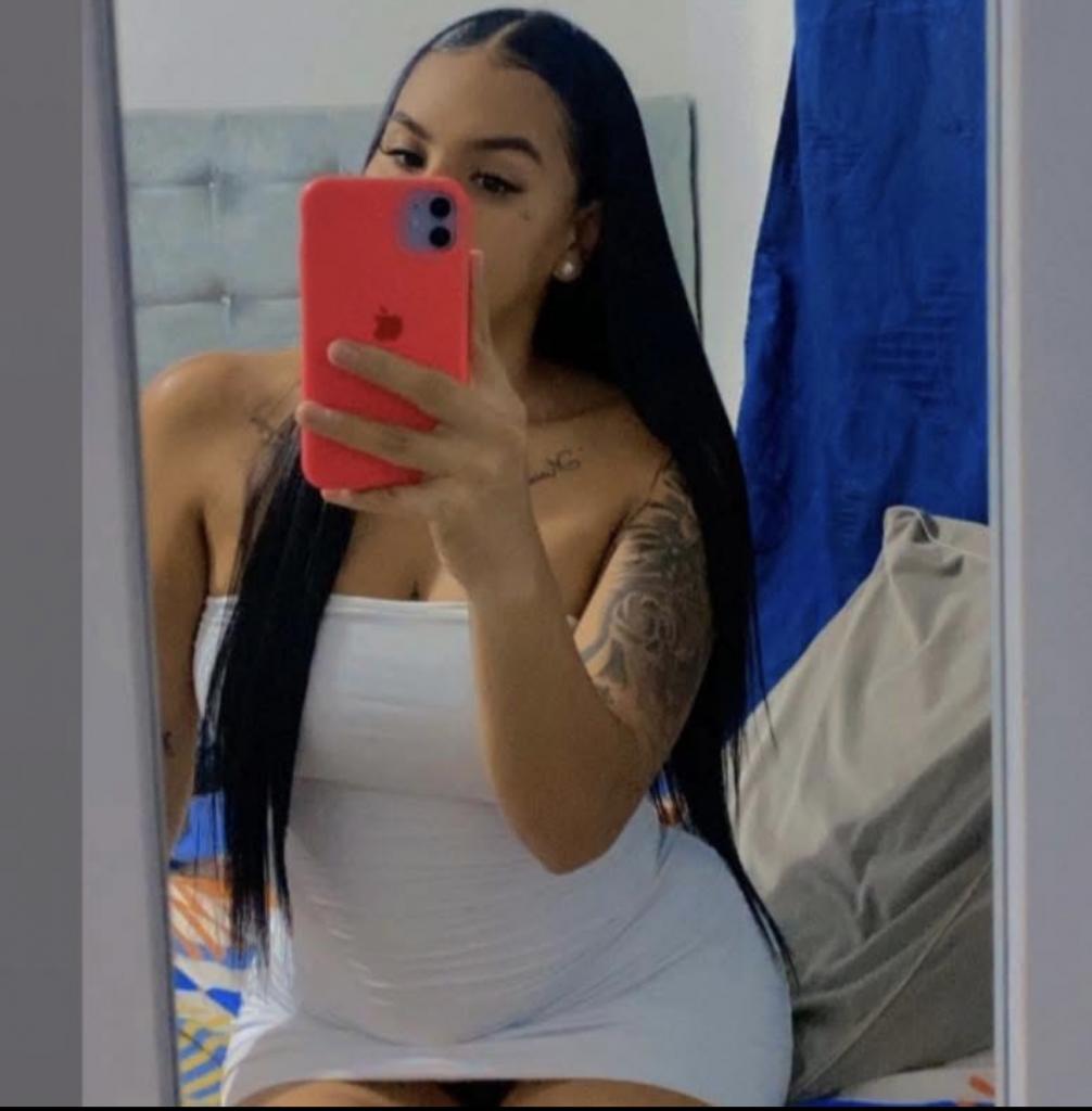 623388091: Chica busca chico en Badajoz