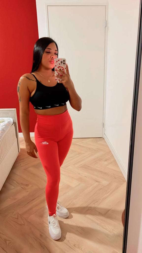 634342980: Chica busca chico en Tarragona