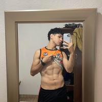 637104417: Chico busca chica en Murcia