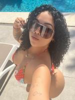 671544530: Chica busca chico en Granada