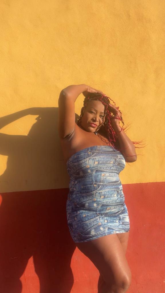 Chica busca chico en Murcia: 