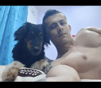 Chico busca chica en Granada: 