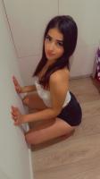 661434137: Chica busca chico en Barcelona
