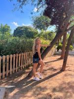 617030864: Chica busca chico en Valencia