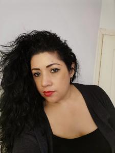 664774683: Chica busca chico en Madrid