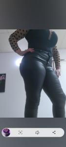 654755907: Chica busca chico en Barcelona