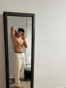 Chico busca chica en Valencia: 