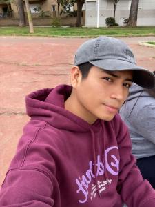 623464165: Chico busca chica en Valencia