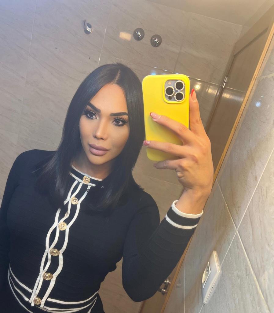 631173613: Transexual en Córdoba