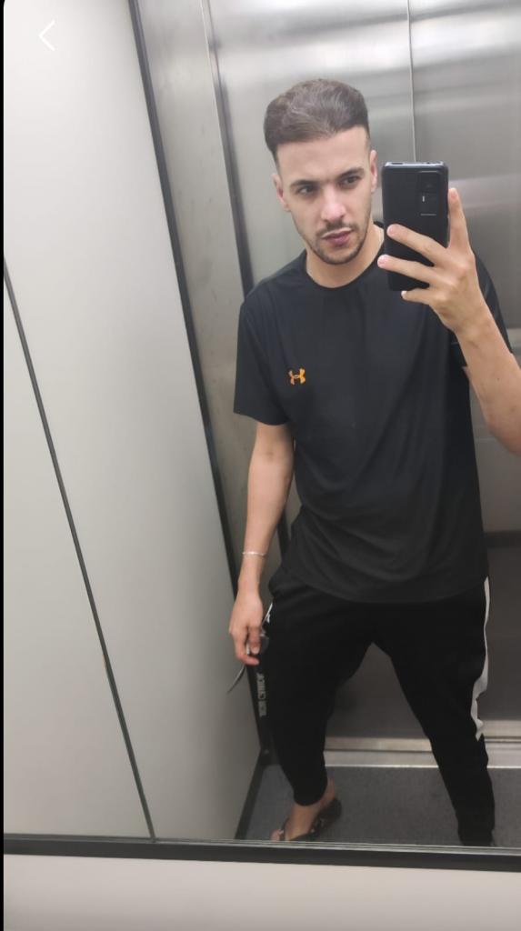 613778704: Chico busca chica en Córdoba