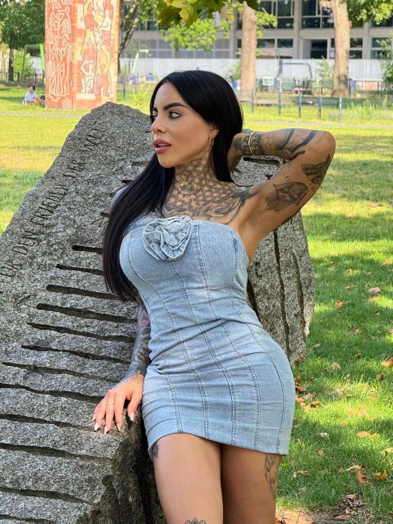 670656696: Transexual en Valencia