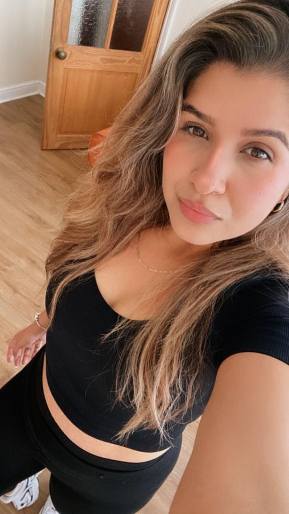 631560175: Chica busca chico en Alicante