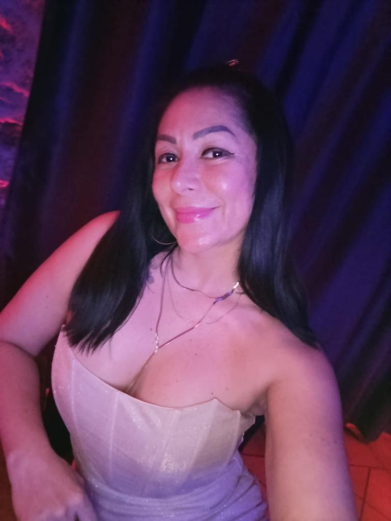 Chica busca chico en La Coruña: 