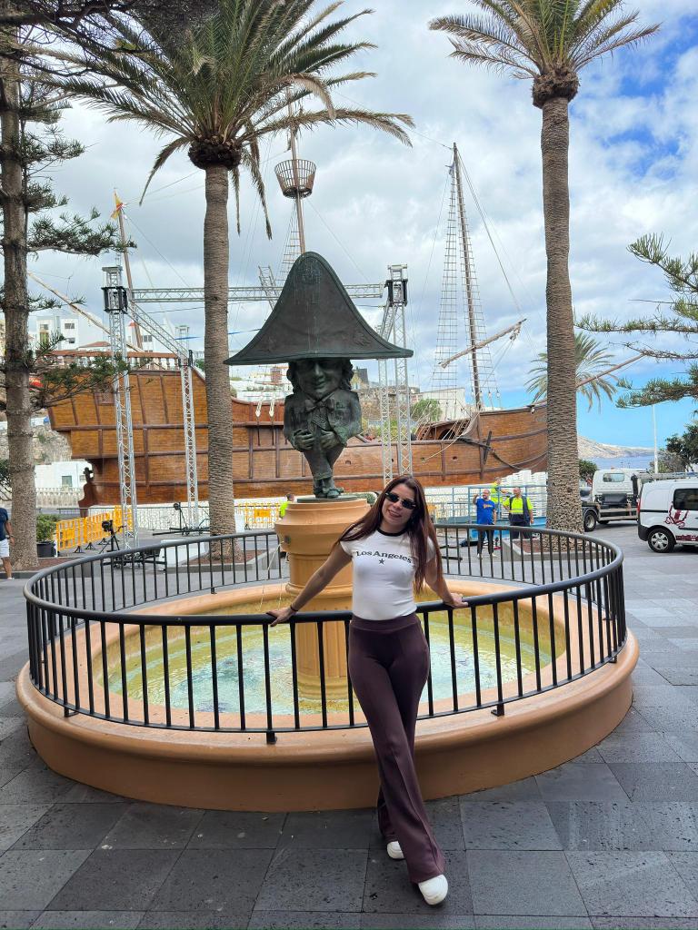 643004292: Chica busca chico en Almería