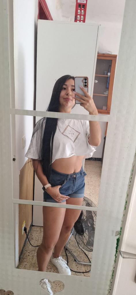 660106231: Chica busca chico en Gerona
