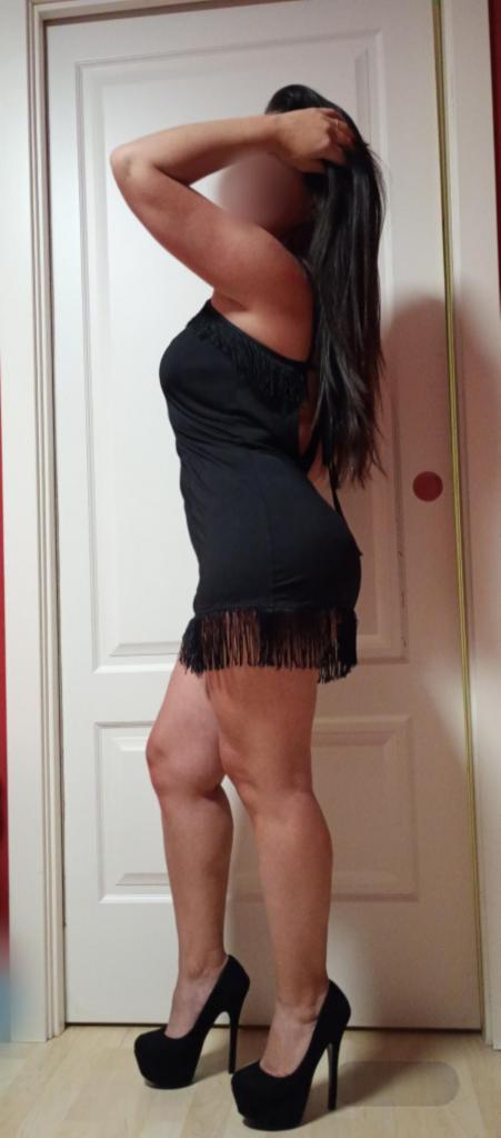 611242234: Chica busca chico en Madrid