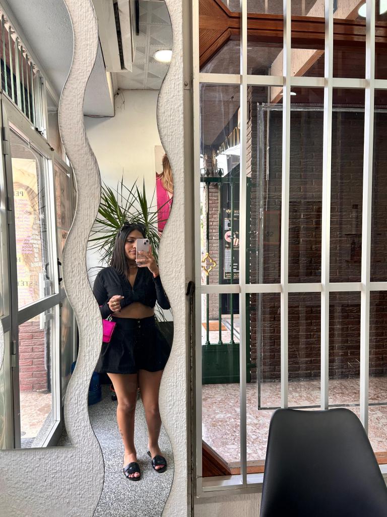 Chica busca chico en Almería: 