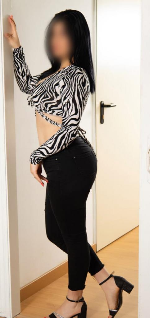 Chica busca chico en Cantabria: 