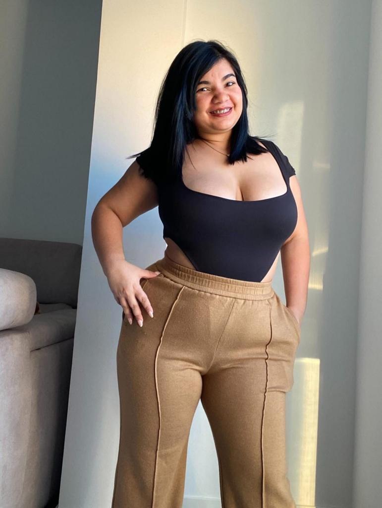 672007078: Chica busca chico en Murcia