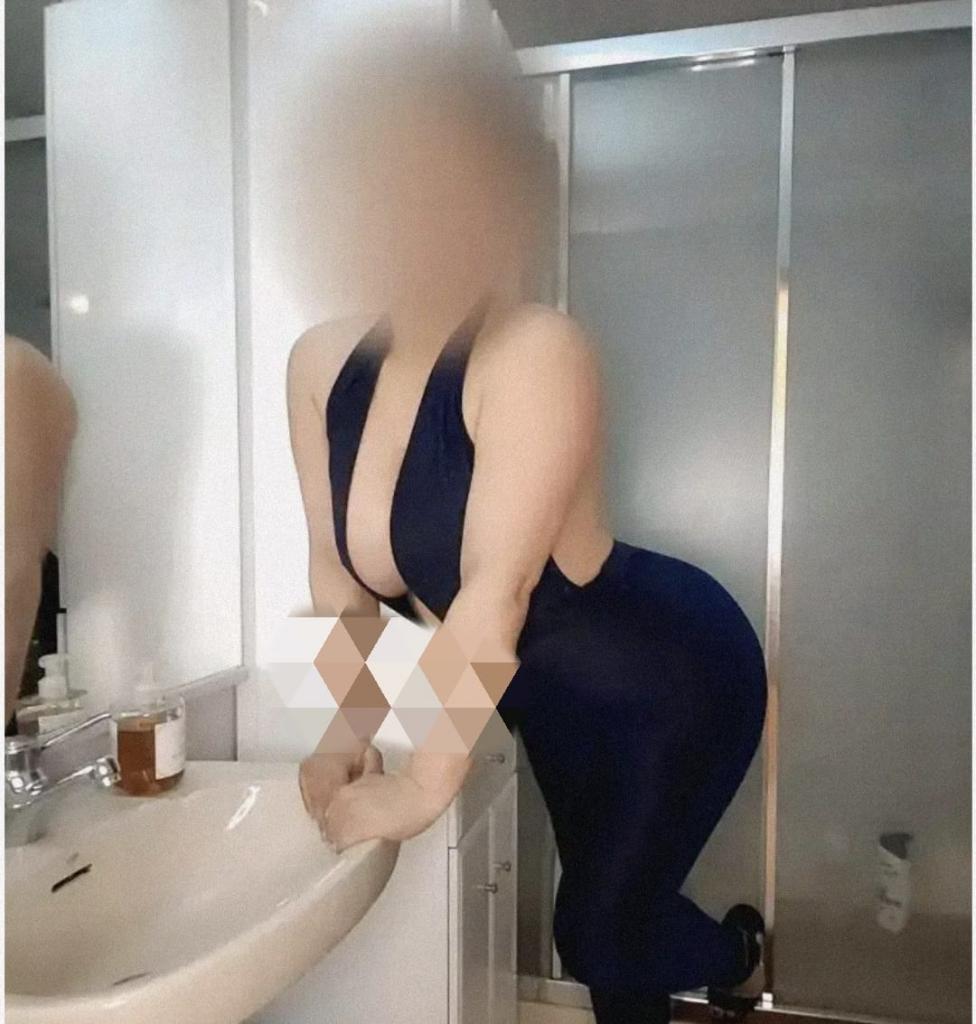 Chica busca chico en Tenerife: 