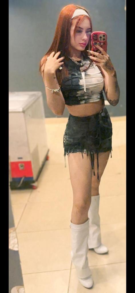 674932055: Chica busca chico en Alicante