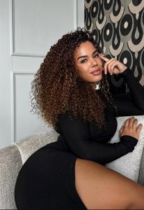 632270484: Chica busca chico en Granada