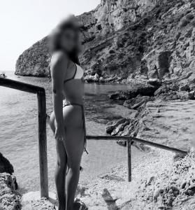 613453864: Chica busca chico en Tenerife