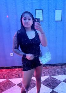 631401125: Chica busca chico en Murcia