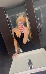 607043830: Chica busca chico en Madrid