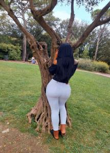 613832742: Transexual en Gerona