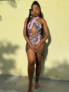 641986631: Chica busca chico en Madrid