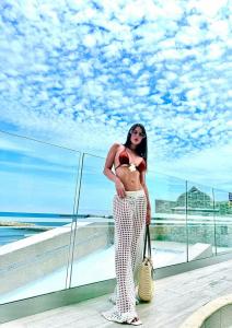 603964567: Chica busca chico en Ibiza