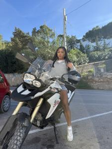 669076264: Transexual en Ibiza