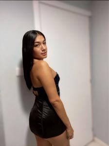 614930386: Chica busca chico en Cantabria