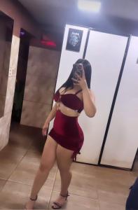 613737559: Chica busca chico en Navarra