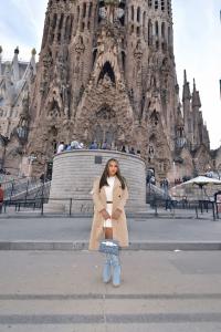 669076264: Travesti en Ibiza