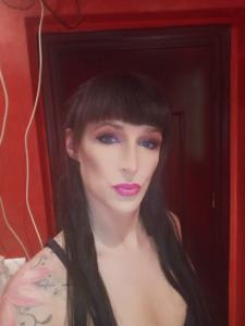 697520158: Transexual en Sevilla