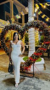 654726581: Chica busca chico en Alicante